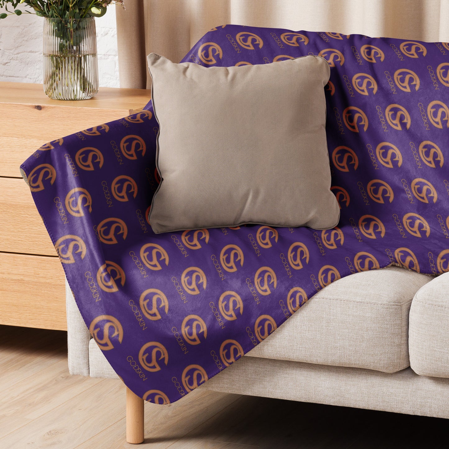 GODSKIN Logo Sherpa blanket